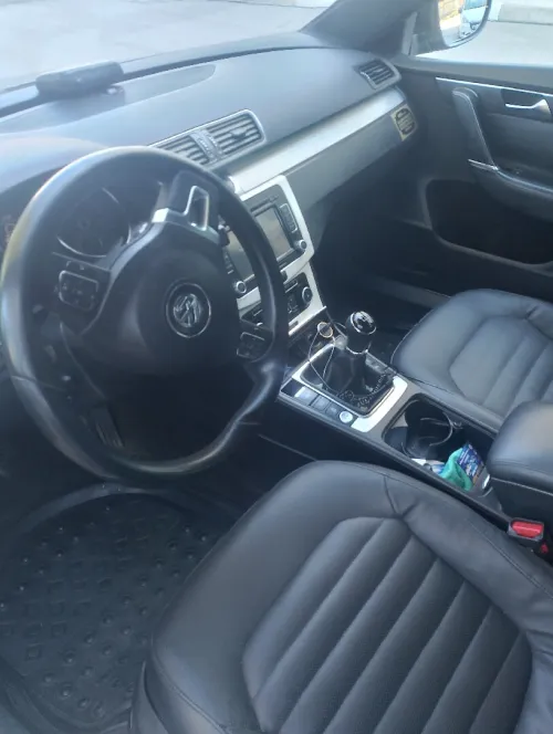 Volkswagen Passat 2011 Carat plus