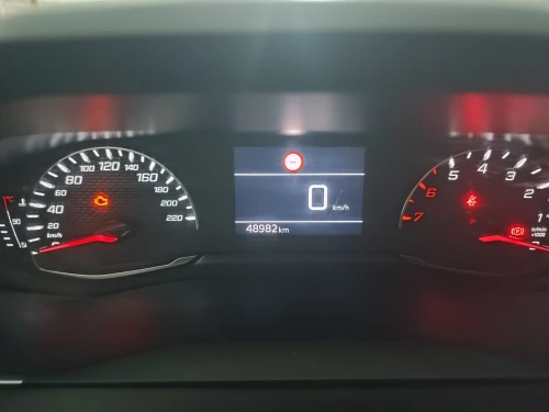 Peugeot 208 2023 E-Style