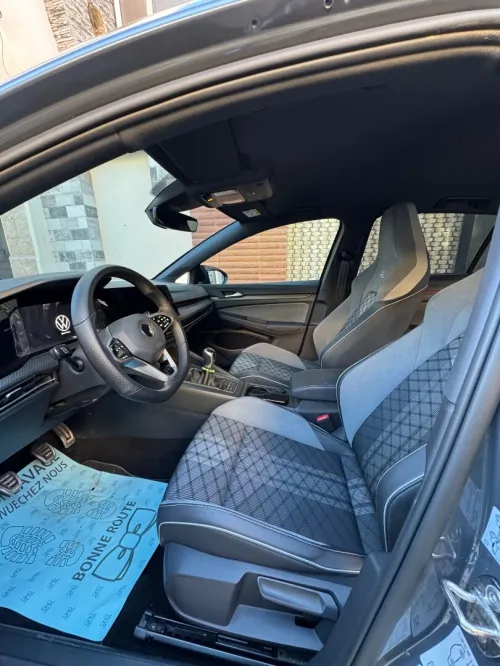 Volkswagen Golf 8 2021 R-Line