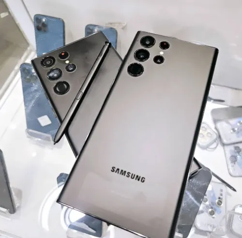 Samsung S22 ultra 12/512