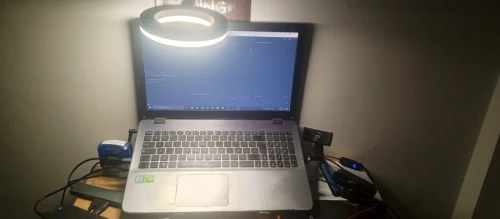 Asus X542UR