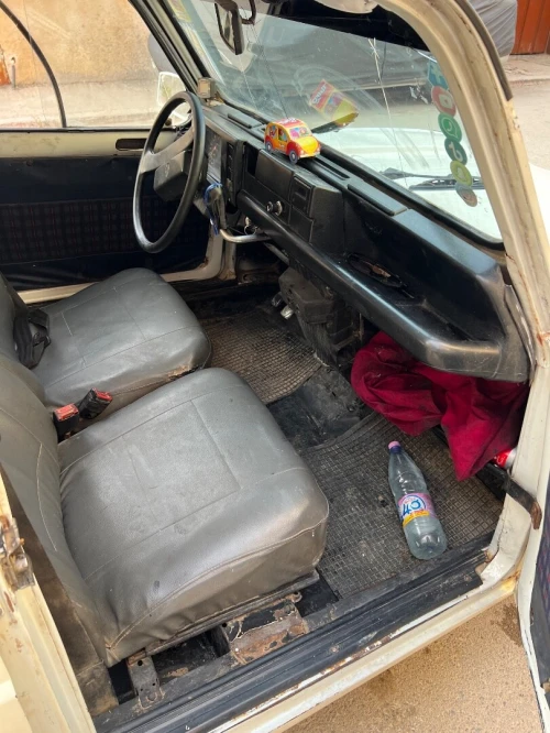 Renault 4 1981 4