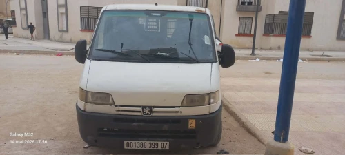 بيجو بوكسار 1999