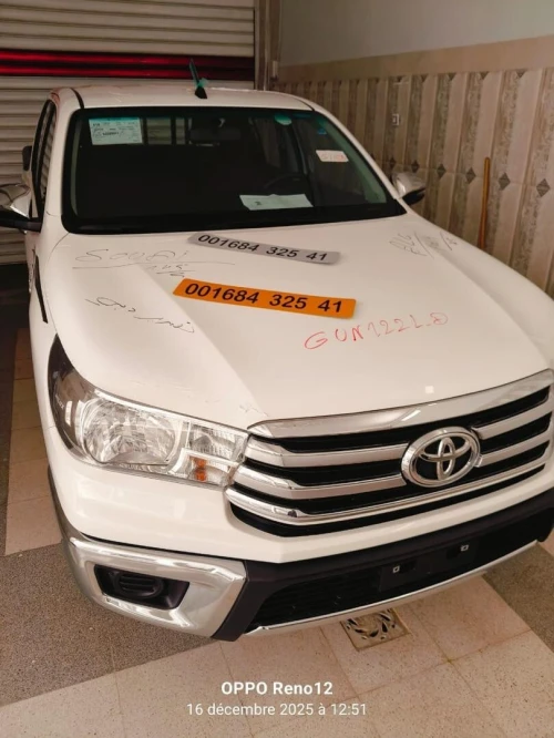 Toyota Revo  2025 2025
