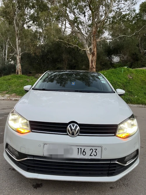 Volkswagen Polo 2016 La Carat
