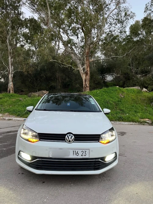 Volkswagen Polo 2016 La Carat