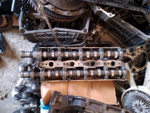 Pièce moteur kia 2500