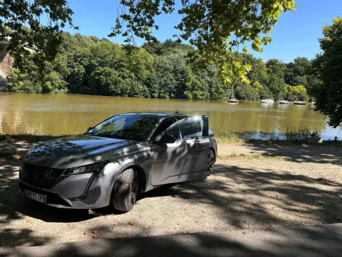Peugeot 308 2023 Allure Pack