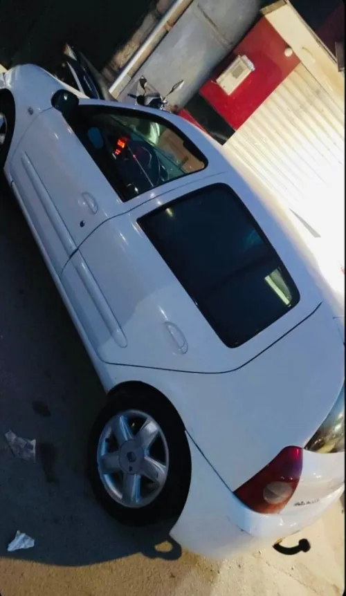 Clio compus Compus 2005 