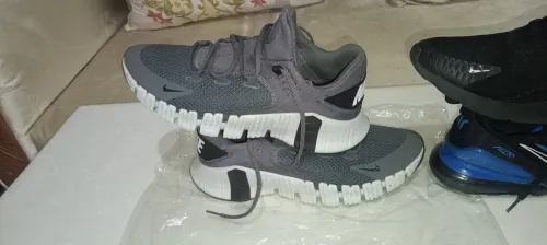 Basket Running Nike Free mecton 4 pointure 44
