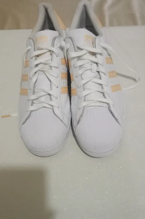 03 Basket Adidas pointure 50 46 44