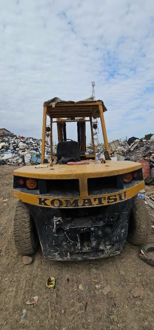 Komatsu 6 tonnes 