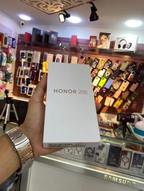 Honor 200