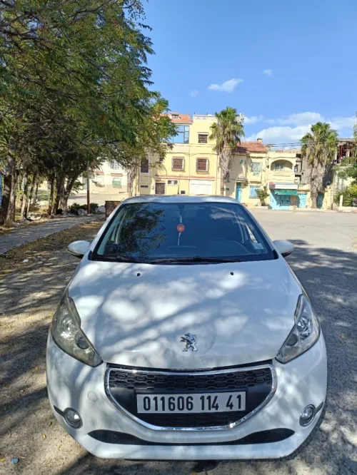 Peugeot 208 2014 208
