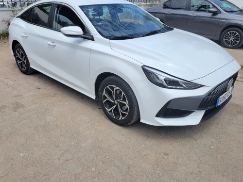 MG MG5 2025 