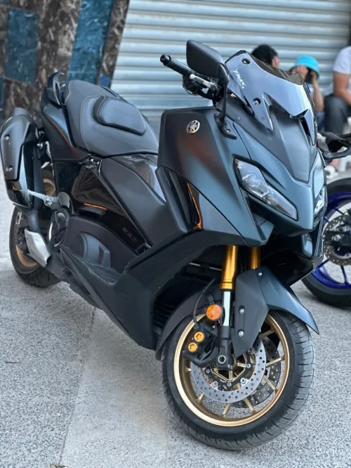 Yamaha Tmax tach max 562 2023