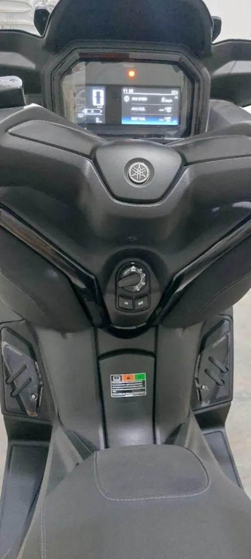 Yamaha Xmax tech max 