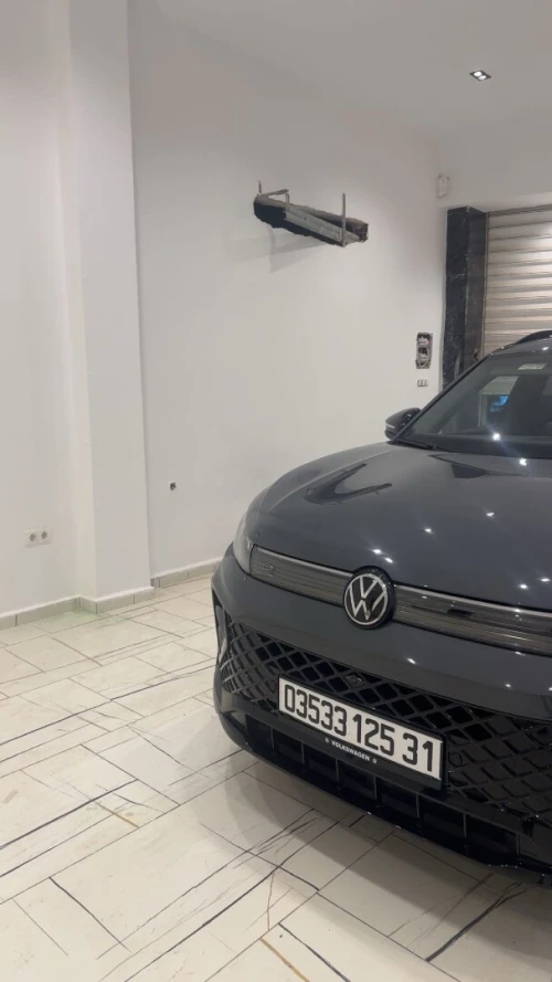 Volkswagen Tiguan 2025 R tout option