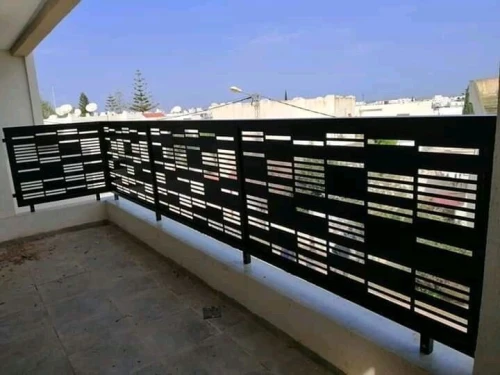 Escaliers-Garde-corps-Portes métalliques-Clôtures, portails, grilles décoratives,brise-soleil 