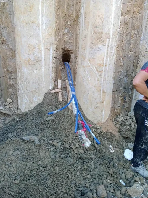 Travaux de blindage et de stabilité des talus