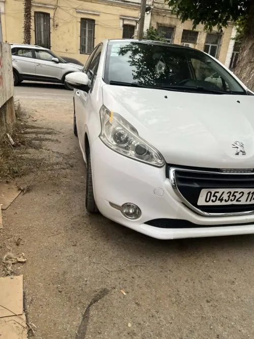 Peugeot 208 2014 Allure