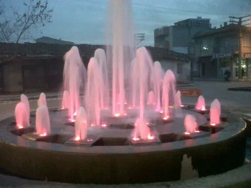 Fontaine et jet deau 