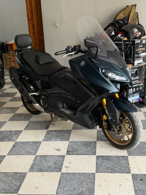 Yamaha T max 560 2022