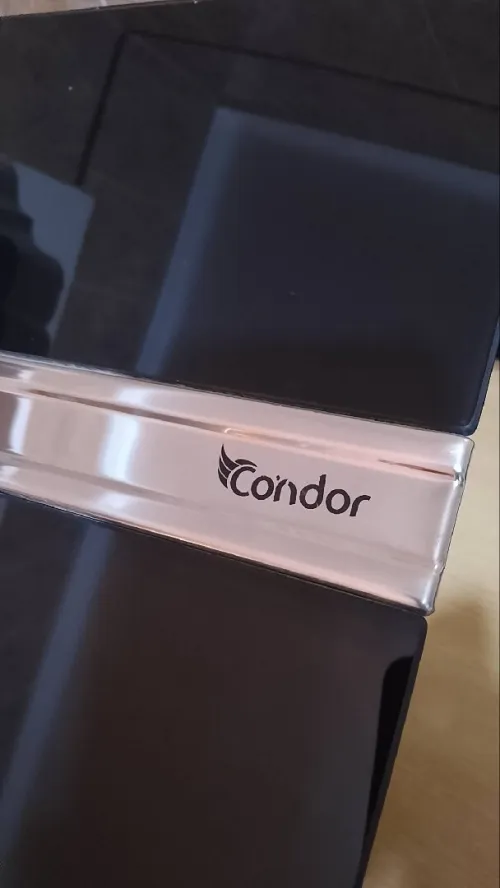 Hotte condor 90 cm fabriqué en Pologne toute neuve jamais utilisé