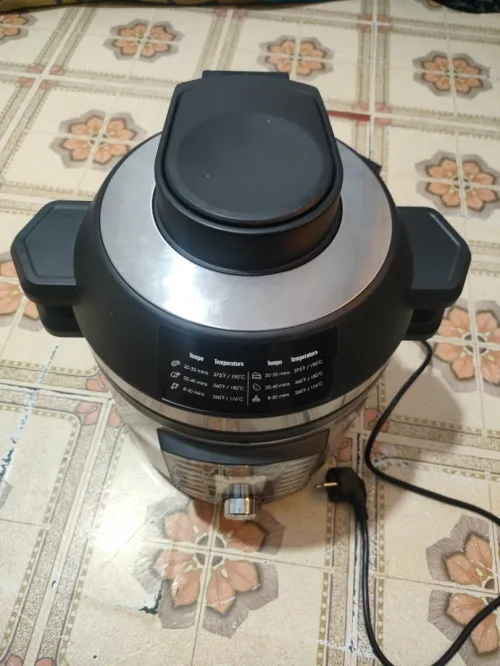 Cocotte minute électrique 