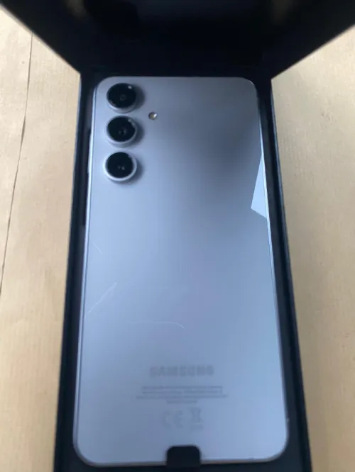 Samsung S24Fe