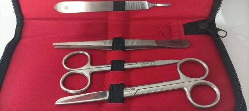 Trousse à dissection SATRCARE 