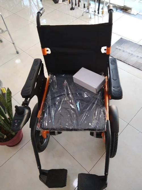 Fauteuil Roulant Electrique Pliable Léger كرسي متحرك كهربائي