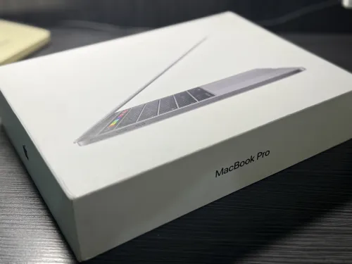MacBook Pro 2019 Touch bar