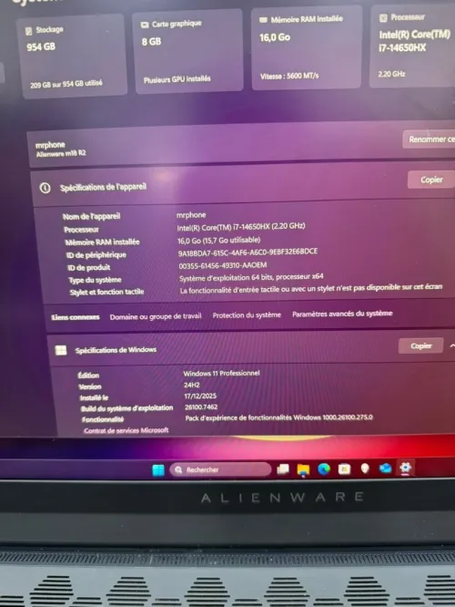 Alienware M18 R2