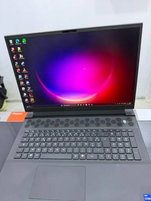 Alienware M18 R2