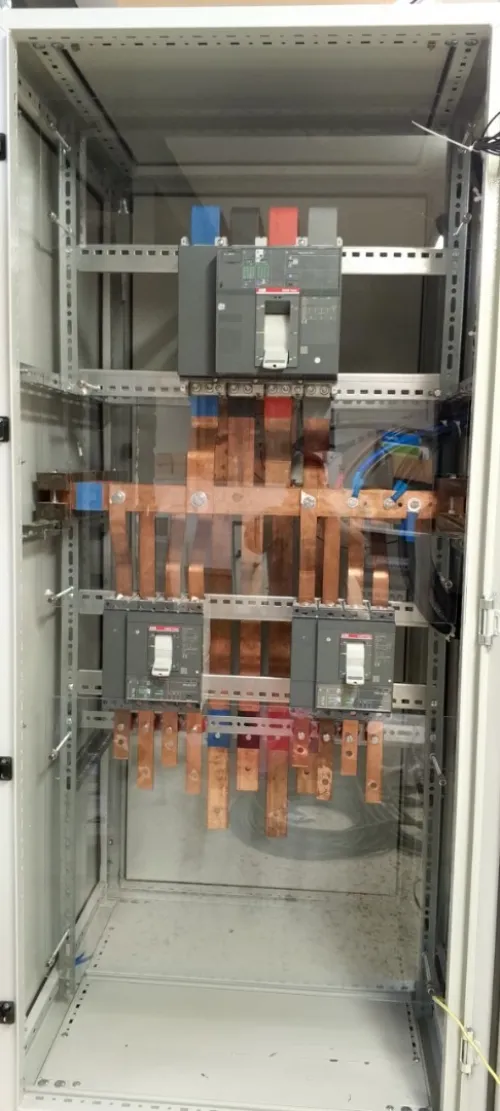 Installations électriques et maintenance Électrique Et Cablage Armoire Électrique