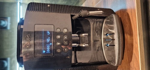 Krups Essential, Machine à café grain, Expresso automatique, 2 tasses simultanées, Ecran LCD, Nettoyage automatique, Buse vapeur, Pot à lait inox Cappuccino, Noire, EA816031