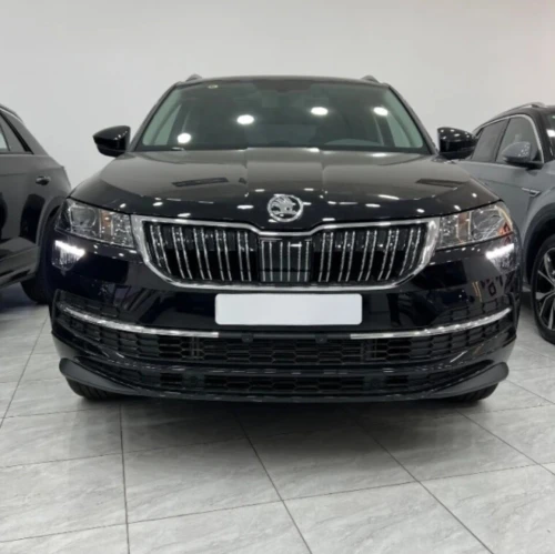 Skoda Karoq 2025 Luxury Toute option noire