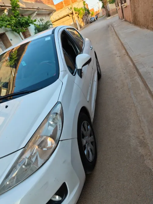 Peugeot 207 2012 