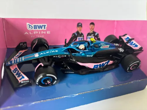 Miniature F1 1/43