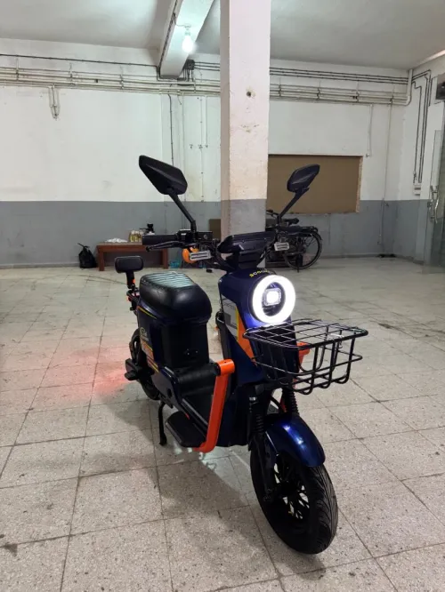 Scoozer Moto électrique scoozer x9 