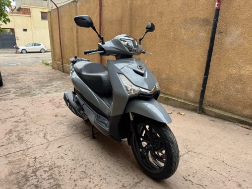 ´ Sym HD300 2025
