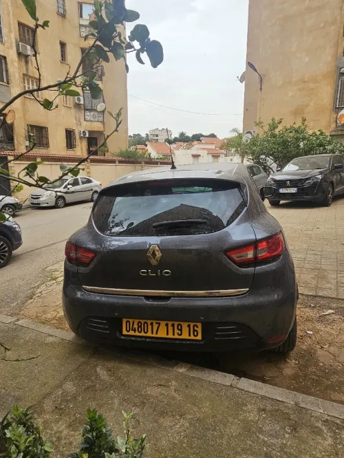 Renault Clio 4 2019 Limited 2