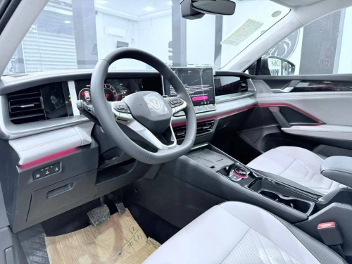 Volkswagen Tayron  2025 Tayron