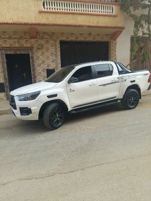 Toyota Hilux 2022 LEGEND DC 4x4