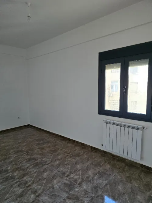 Location Appartement F2 Alger Hydra