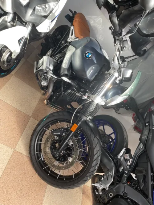 BMW r nine Scrambler 2020