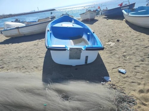 Flouka ( barque )