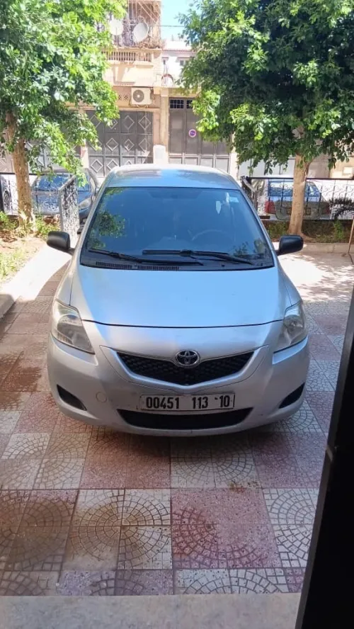 Toyota Yaris Sedan 2013 Select