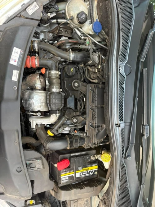 Peugeot 208 2018 Allure